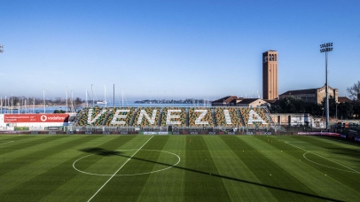 Venezia-Cosenza a porte chiuse